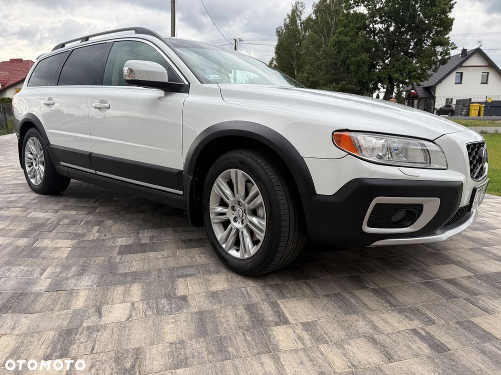 Volvo XC 70 D5 AWD Momentum - 26