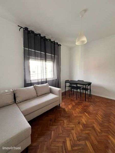 Apartamento T2 Mobilado | Cozinha Equipada | Corroios – 1.200€ - Grande imagem: 2/12