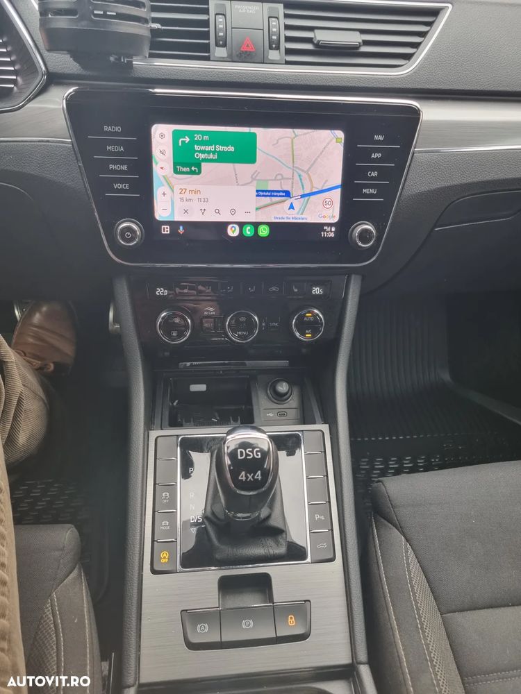 Skoda Superb Combi 2.0 TDI 4X4 DSG Scout - 15