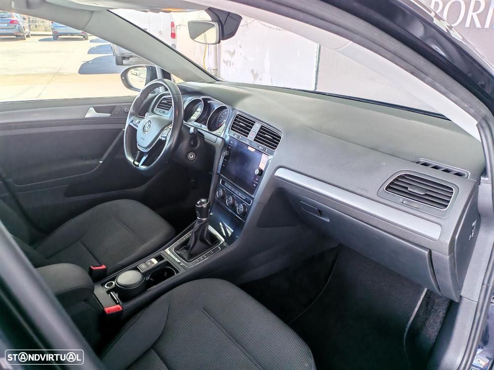VW Golf Variant 1.6 TDi Confortline - 10