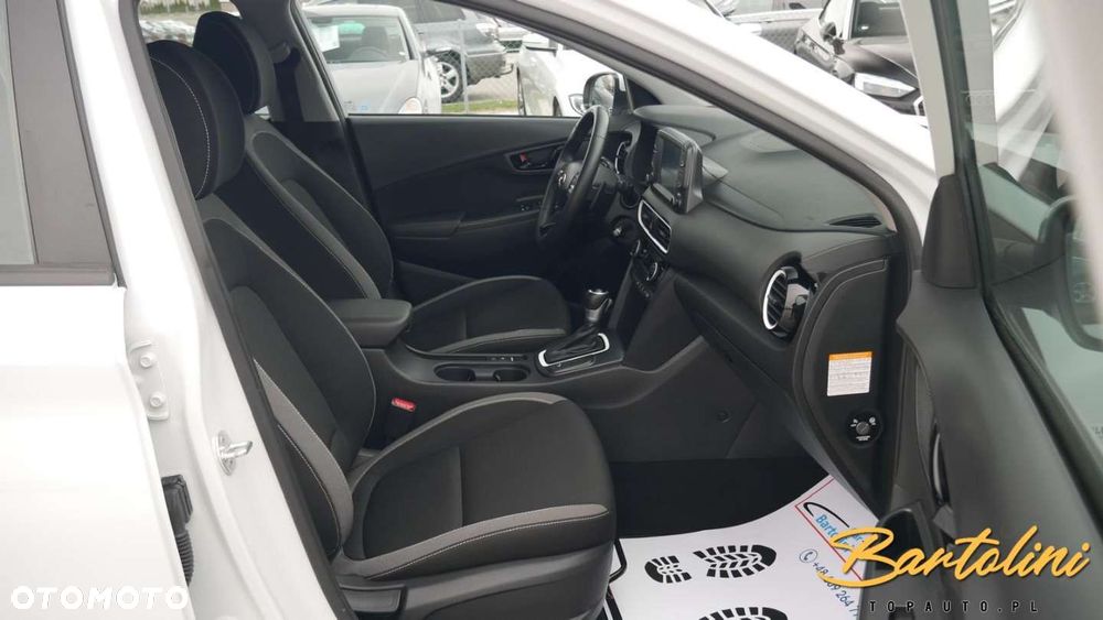 Hyundai Kona - 23