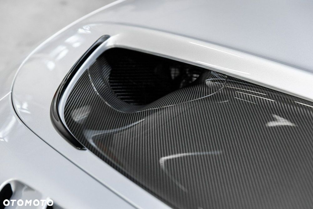 Mercedes-Benz AMG GT - 18