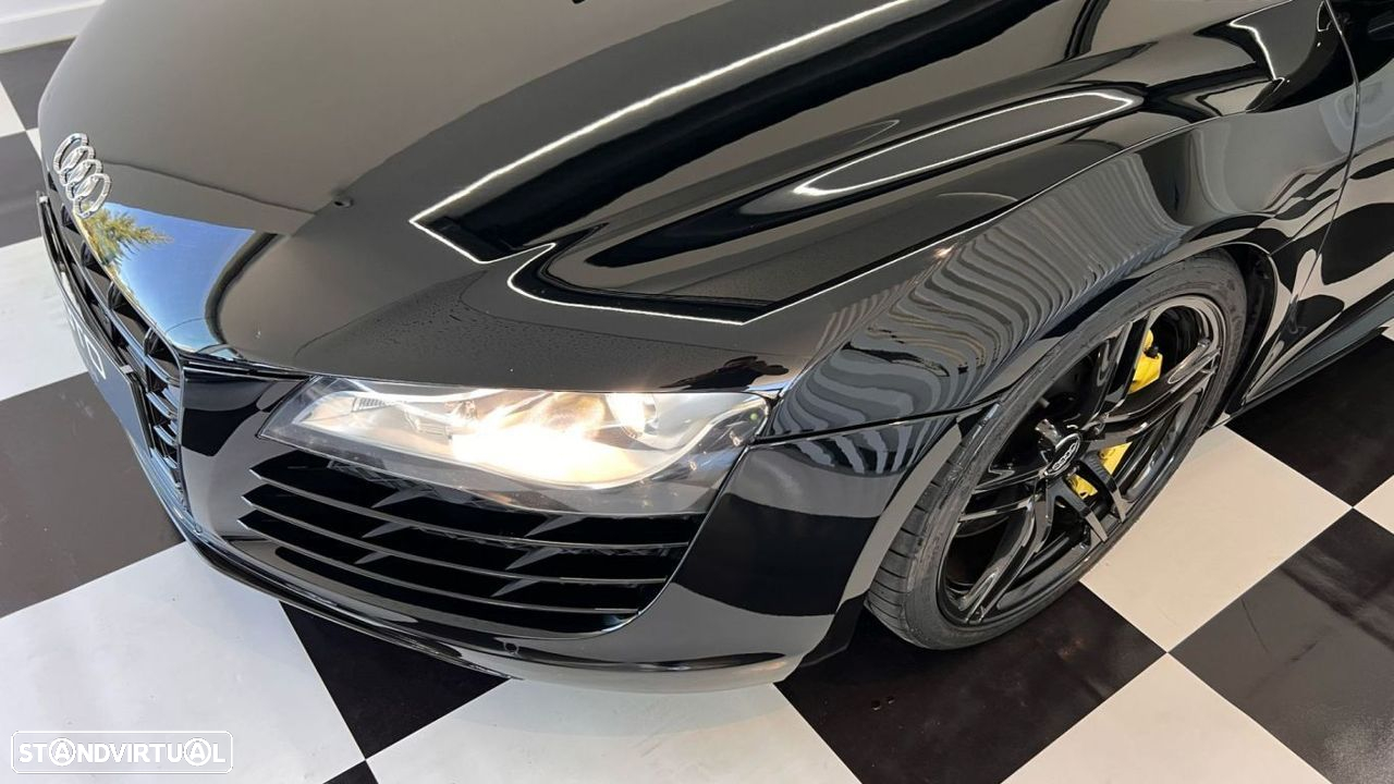 Audi R8 Coupé 4.2 FSI V8 quattro R-tronic - 4
