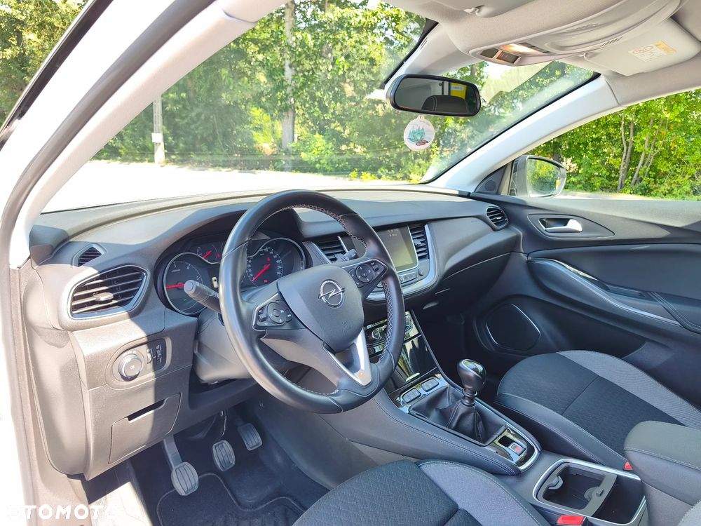 Opel Grandland X 1.5 D Start/Stop Business Edition - 13
