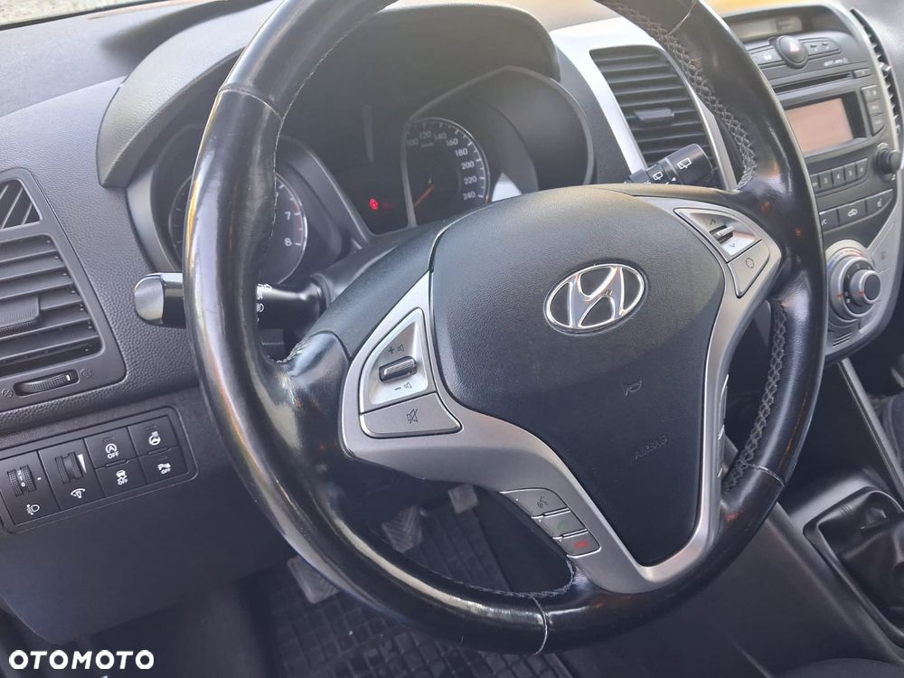 Hyundai ix20 - 21
