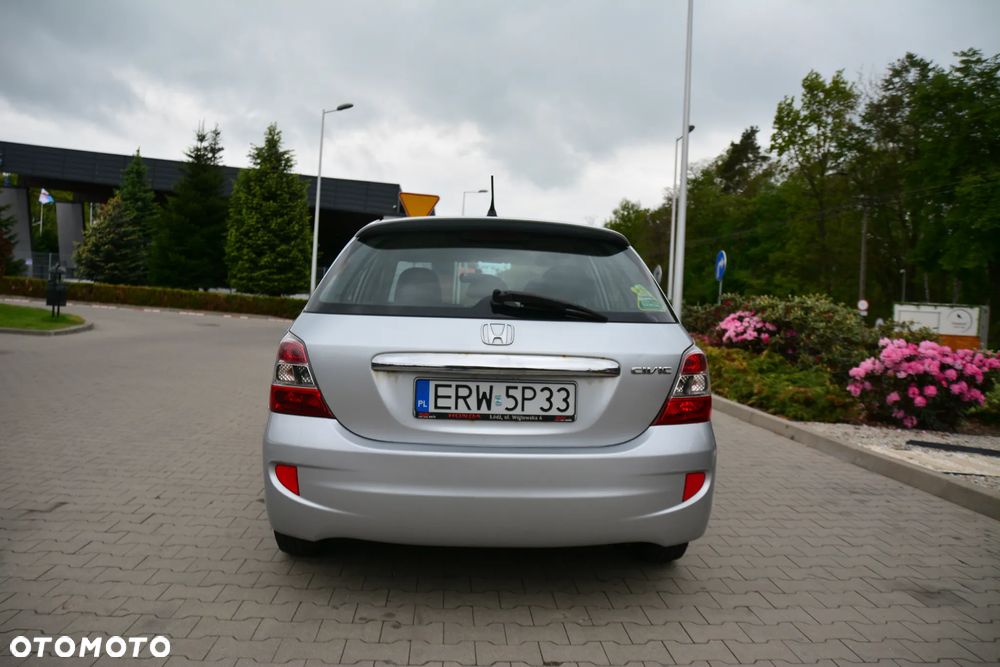 Honda Civic 1.4i - 8