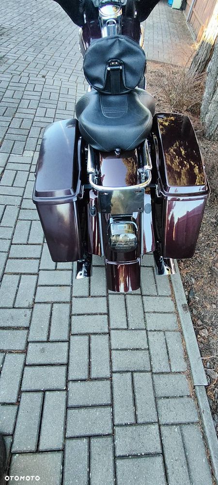 Harley-Davidson Touring Street Glide - 3