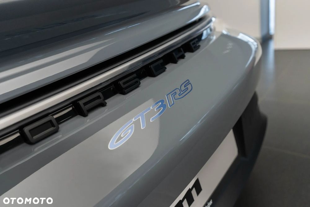 Porsche 911 - 40