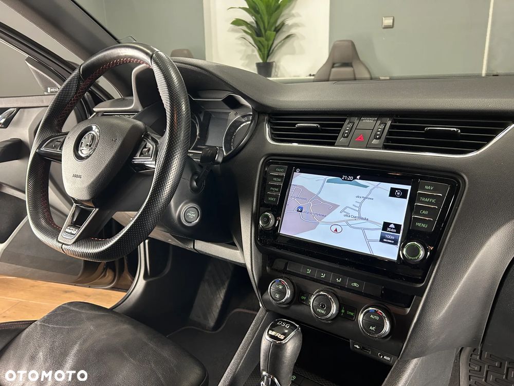 Skoda Octavia 2.0 TDI RS DSG - 5