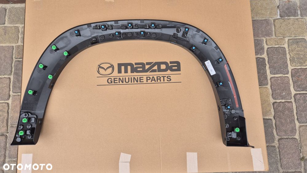 MAZDA CX-50 CX50 Prawa przednia prawy przód listwa błotnika na błotnik Nowa Oryginał USA AMERYKA VC8551W21 - 3