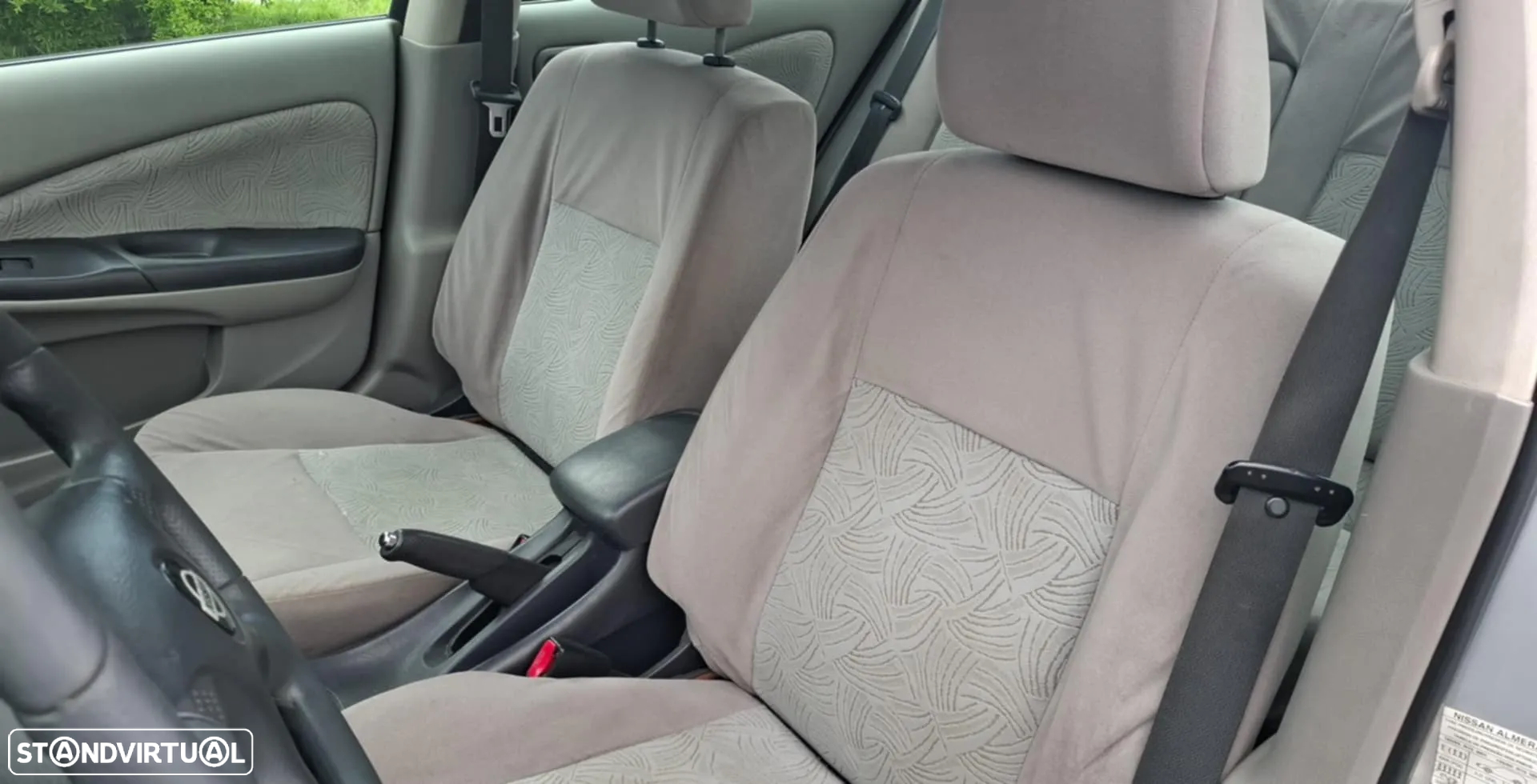 Nissan Almera 1.5 Comfort AC - 9