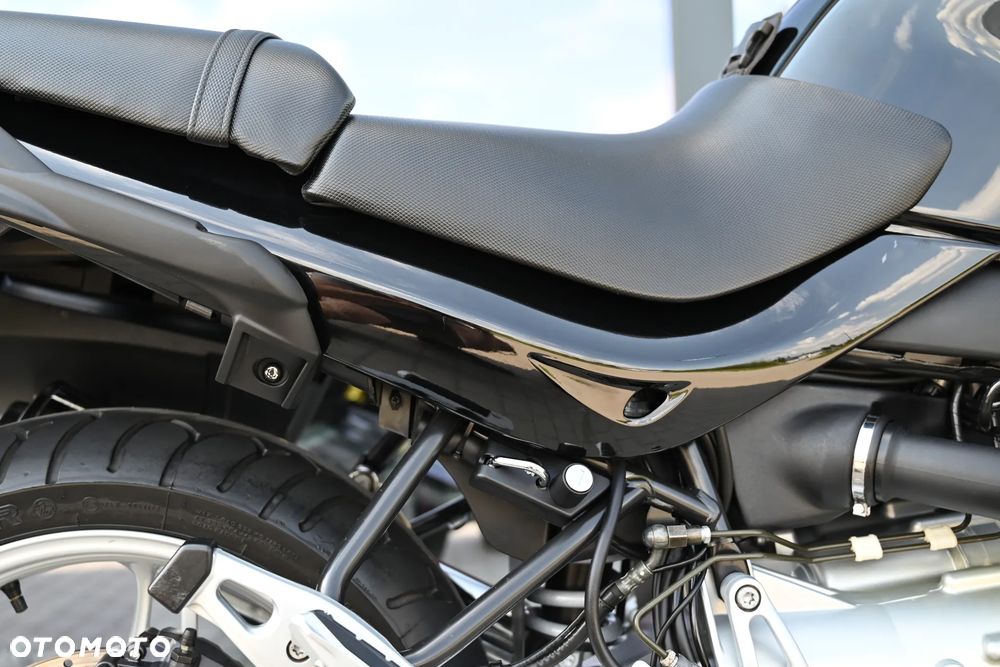 BMW R - 19