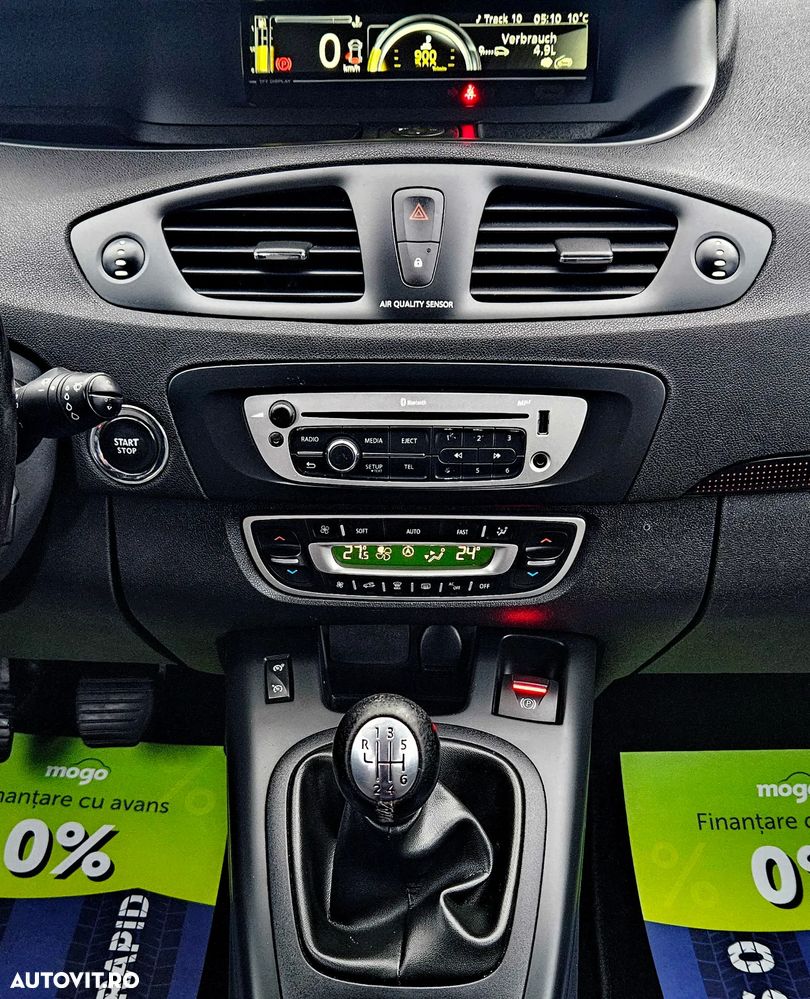 Renault Grand Scenic - 9