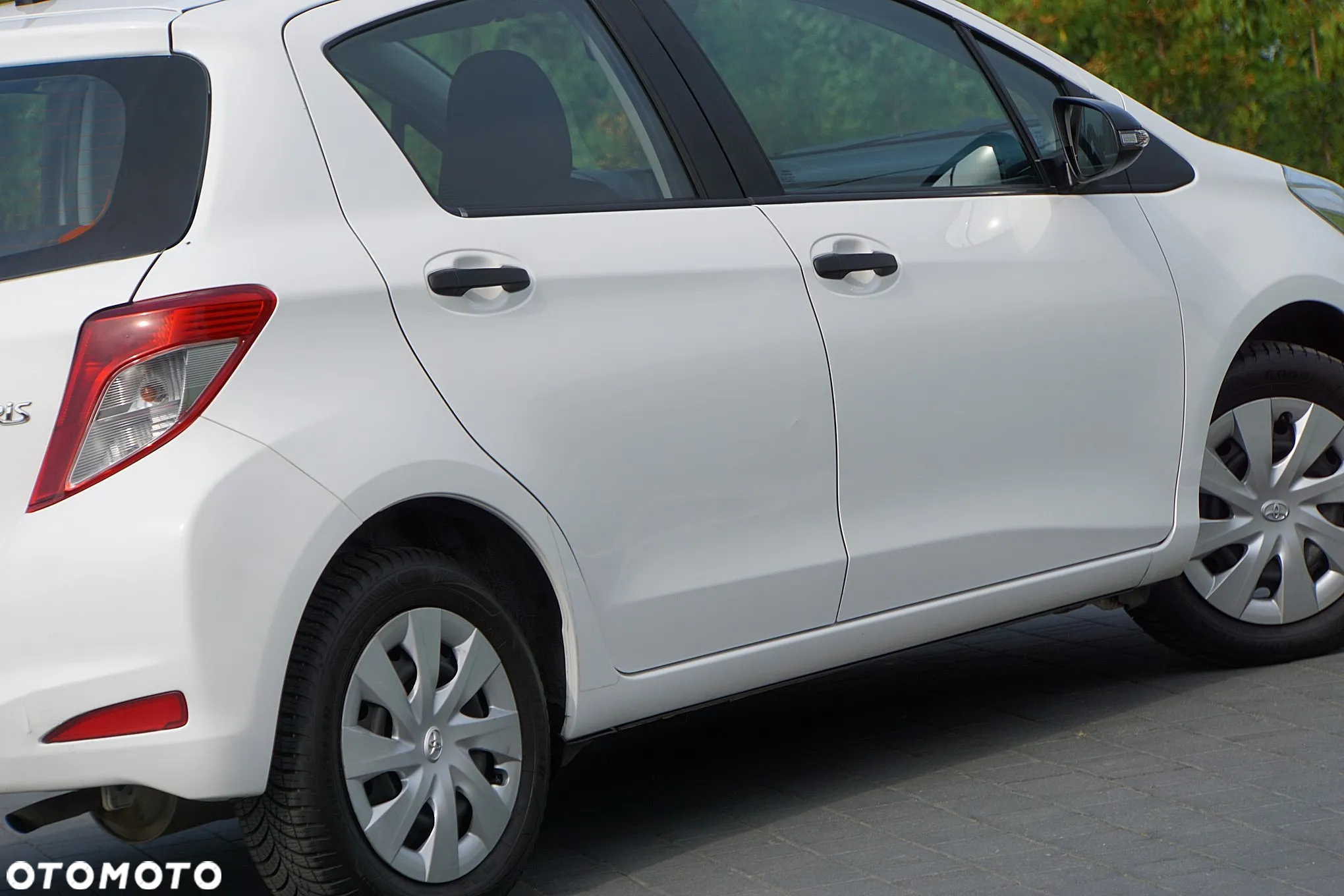Toyota Yaris 1.0 VVT-i Cool - 14
