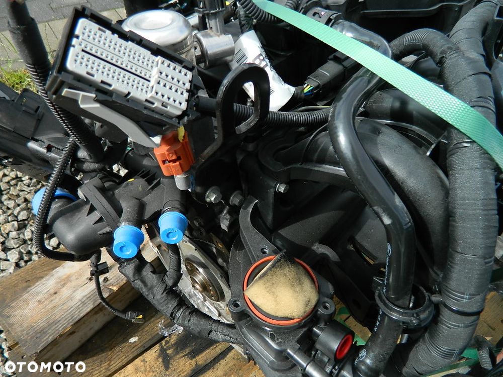 SILNIK 1.0 ECOBOOST P4JB FORD FIESTA MK7 KOMPLETNY - 4