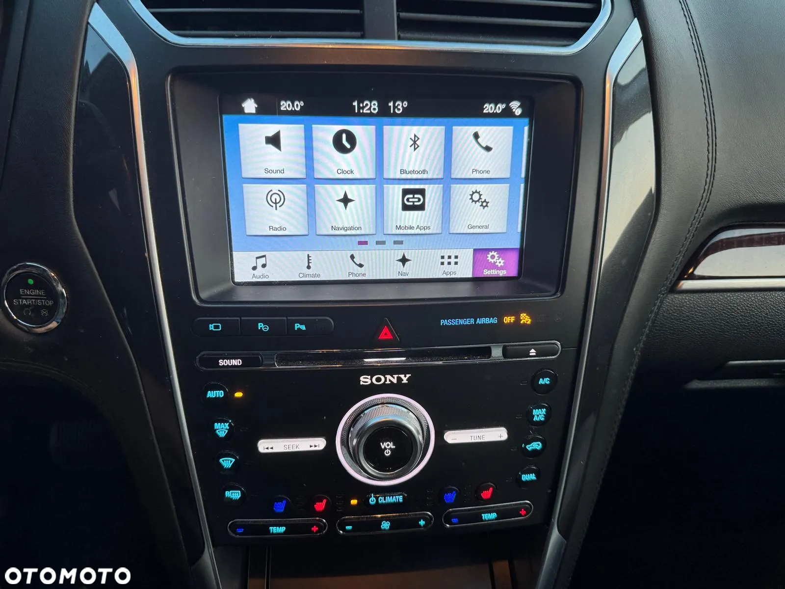 Ford Explorer EcoBoost Plug-in Hybrid ST-LINE - 27