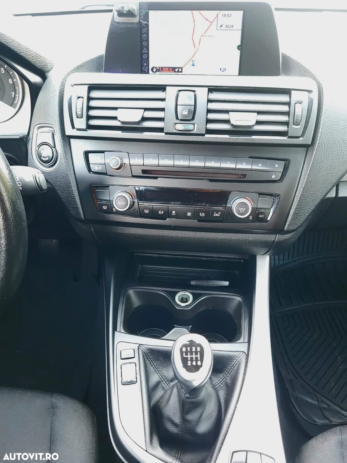 BMW Seria 1 114i - 13
