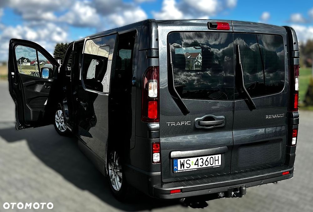 Renault Trafic 2.0 dCi EDC - 8