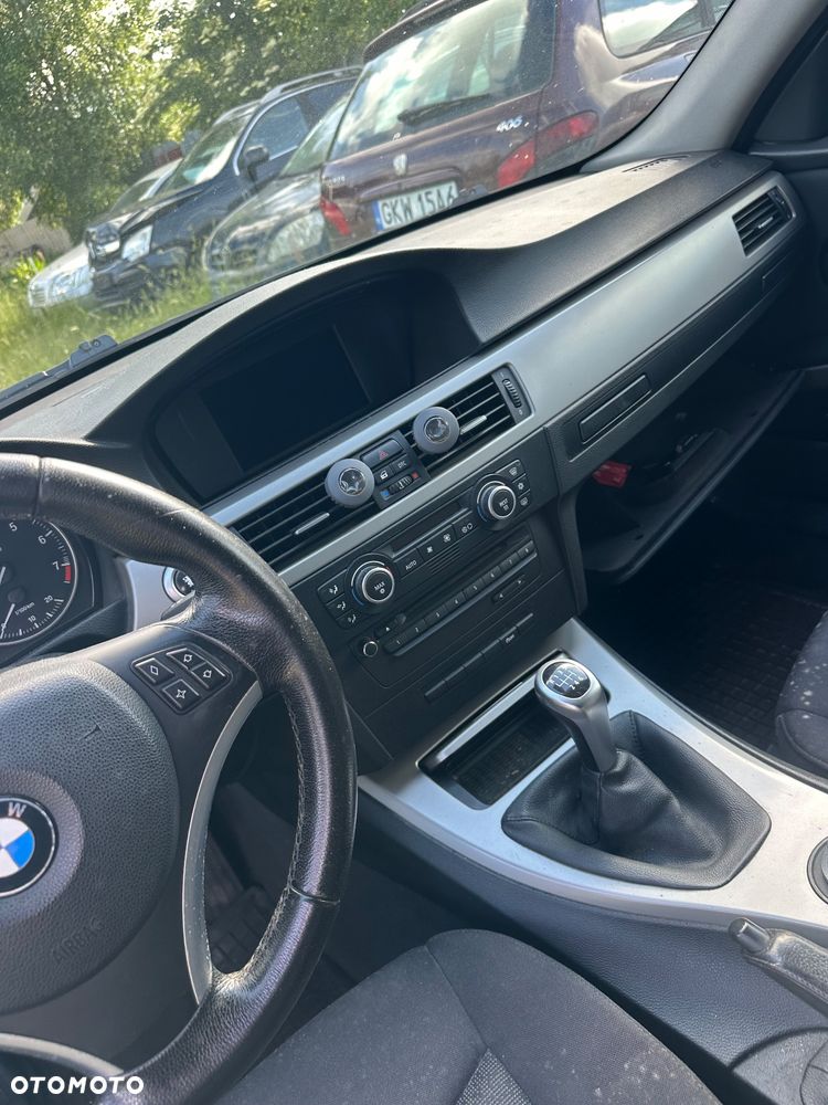 BMW Seria 3 320i Edition Sport - 4
