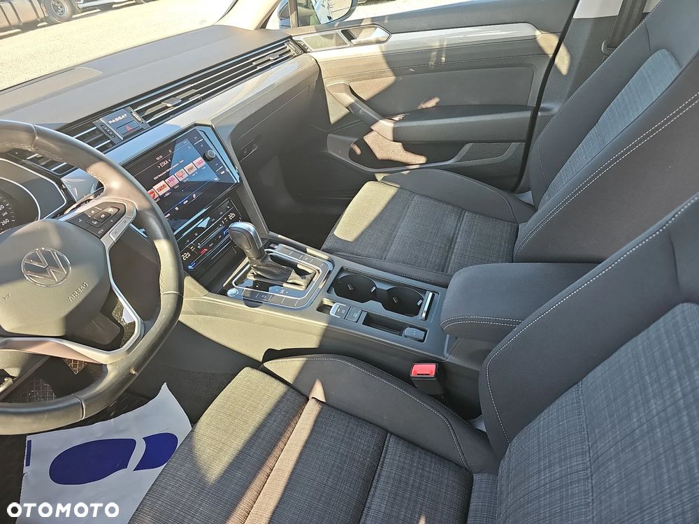 Volkswagen Passat 2.0 TSI Business DSG - 15