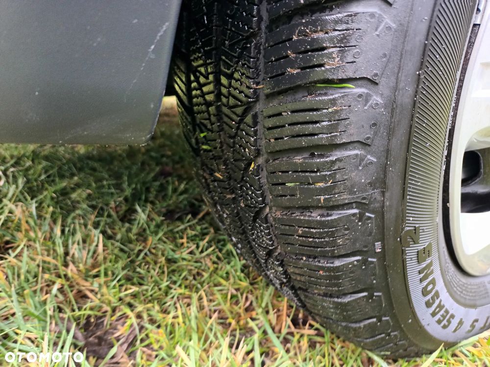 Dacia Sandero Stepway 1.6 - 8