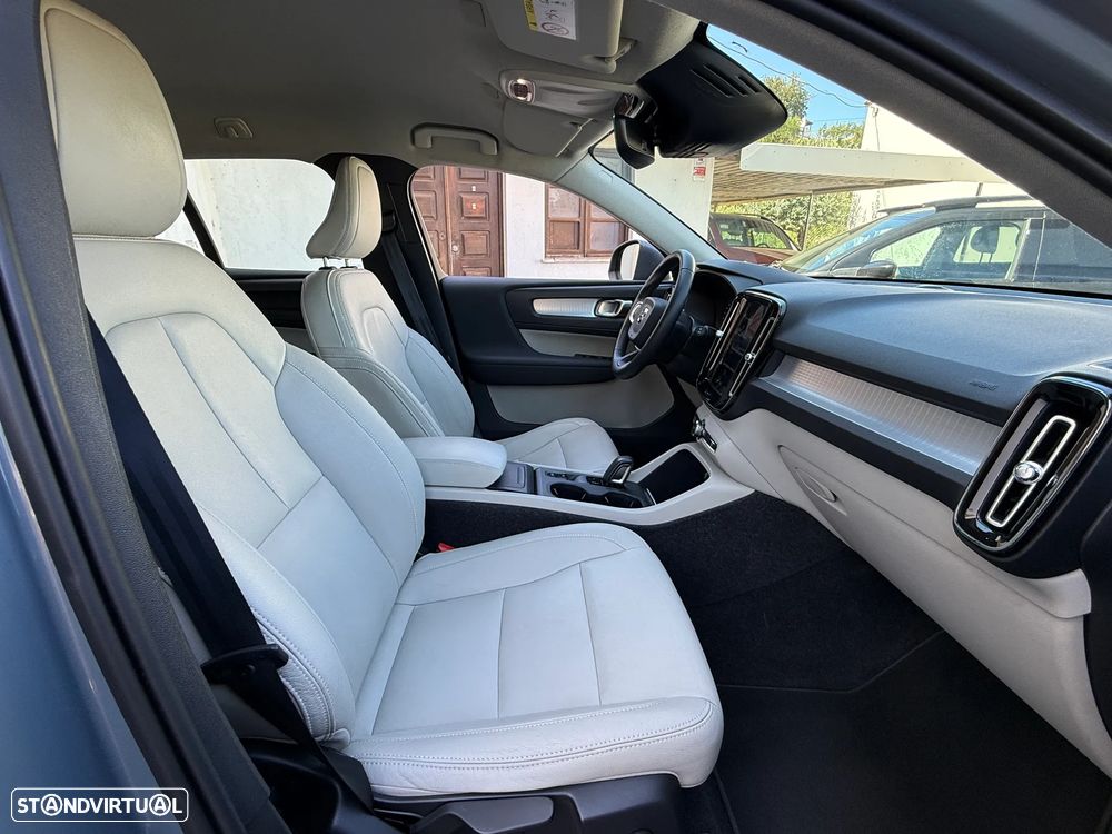 Volvo XC 40 2.0 D3 Momentum Plus Geartronic - 23