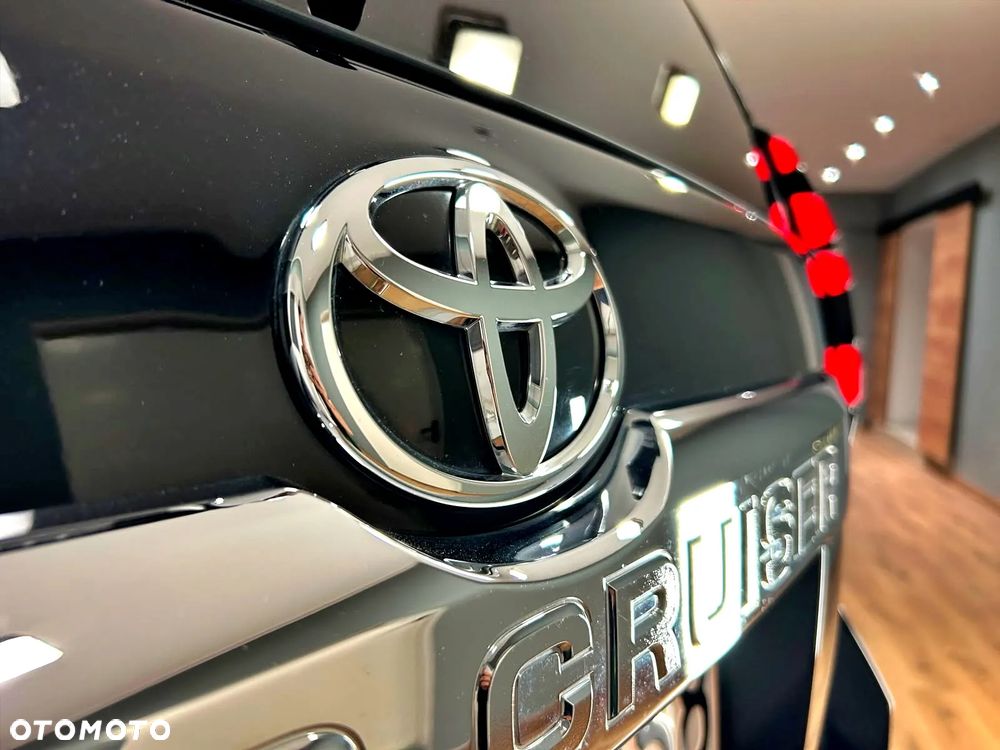 Toyota Land Cruiser LC 2.8 D-4D Invincible - 16
