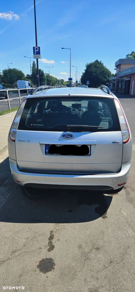 Ford Focus 2.0 TDCi Ghia - 5