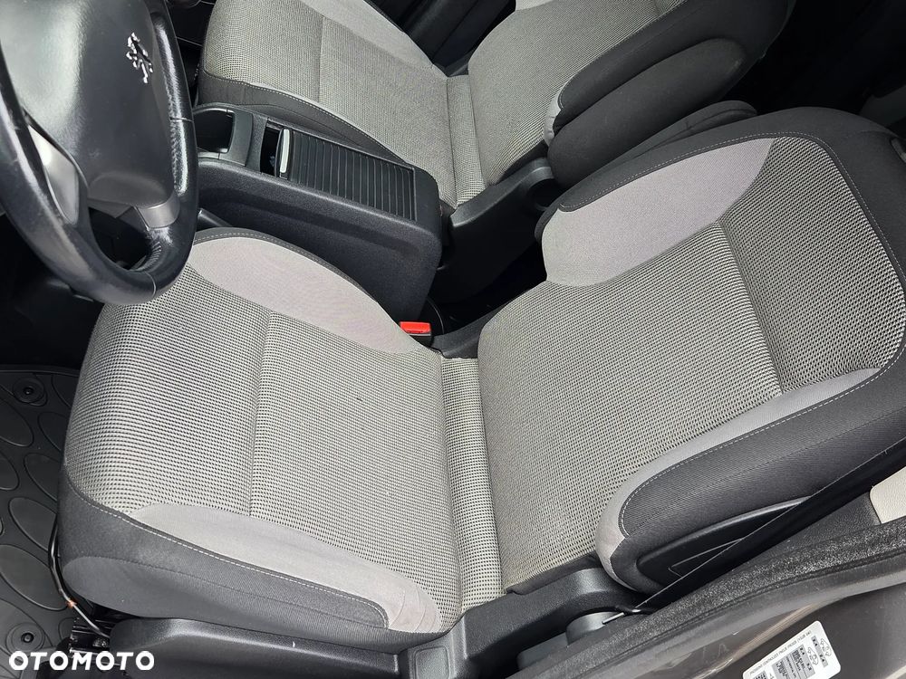 Peugeot Partner 1.6 HDi Trendy - 19