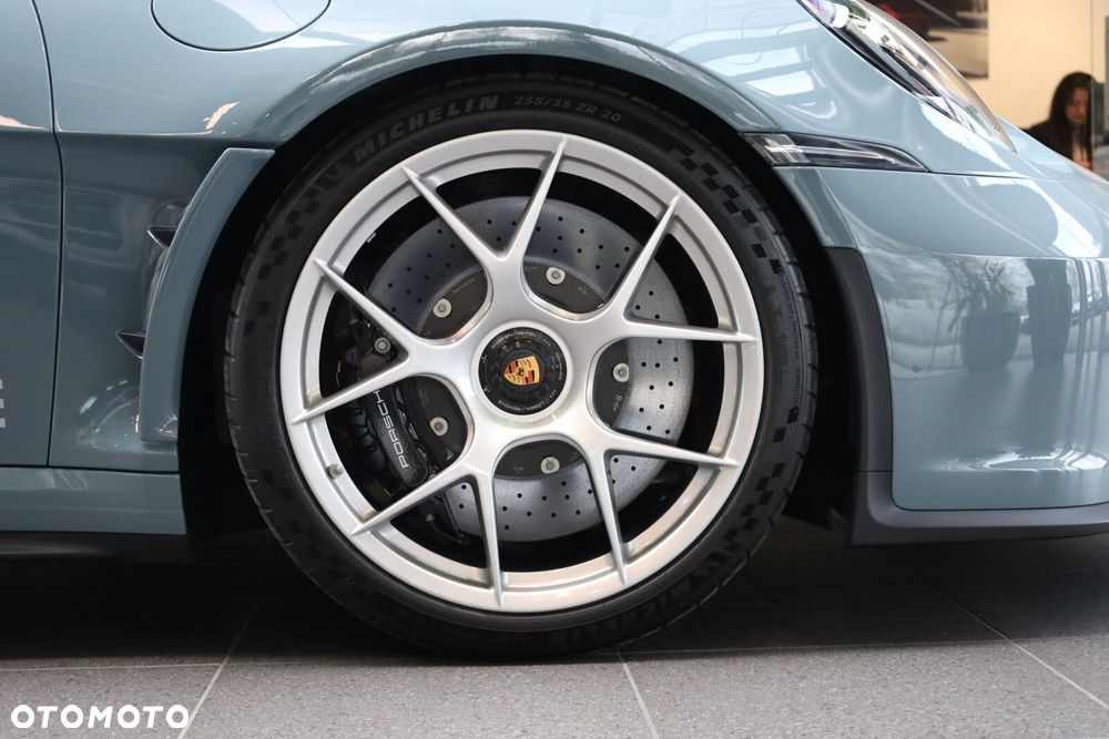 Porsche 911 S/T - 29