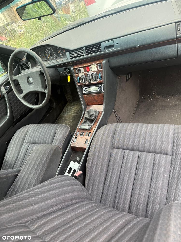 Mercedes-Benz W124 (1984-1993) - 7