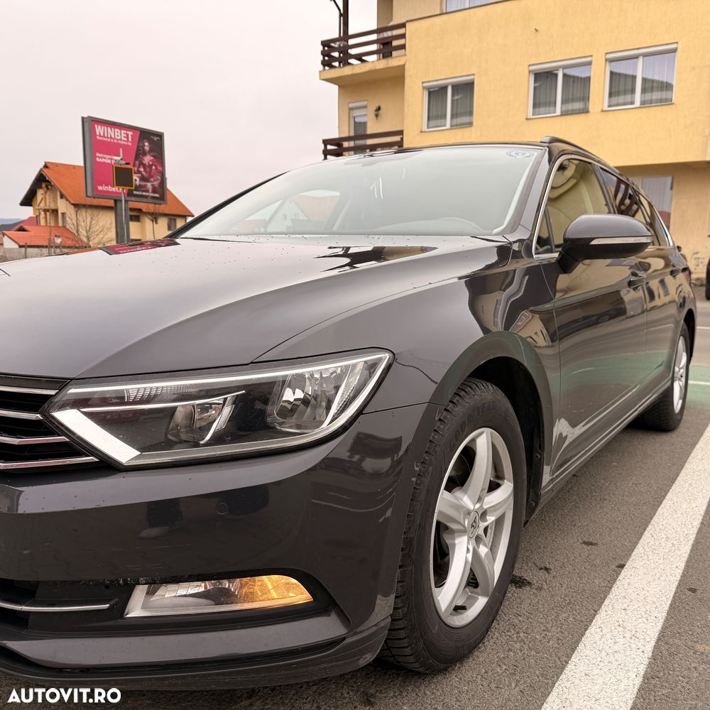 Volkswagen Passat 2.0 TDI Comfortline - 4