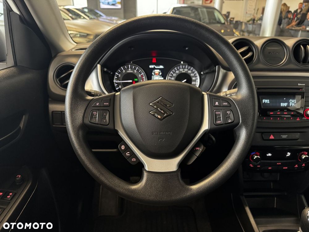 Suzuki Vitara - 14