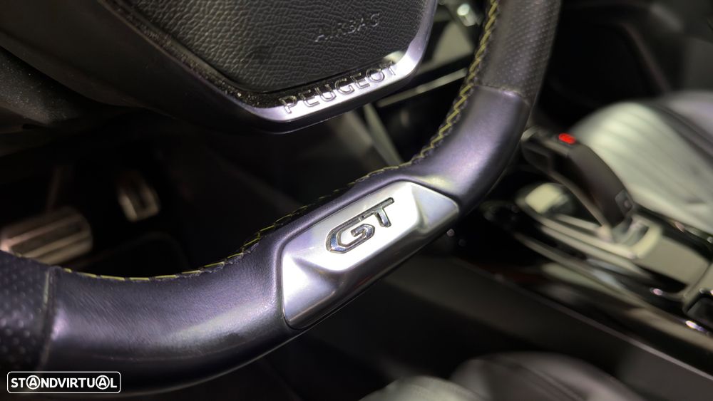 Peugeot 2008 PureTech 155 EAT8 GT - 19