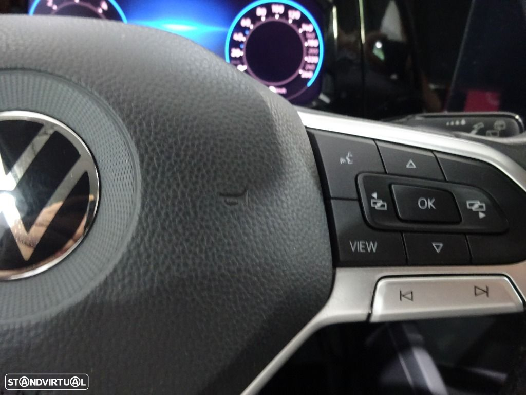 VW Golf 2.0 TDI Life - 15