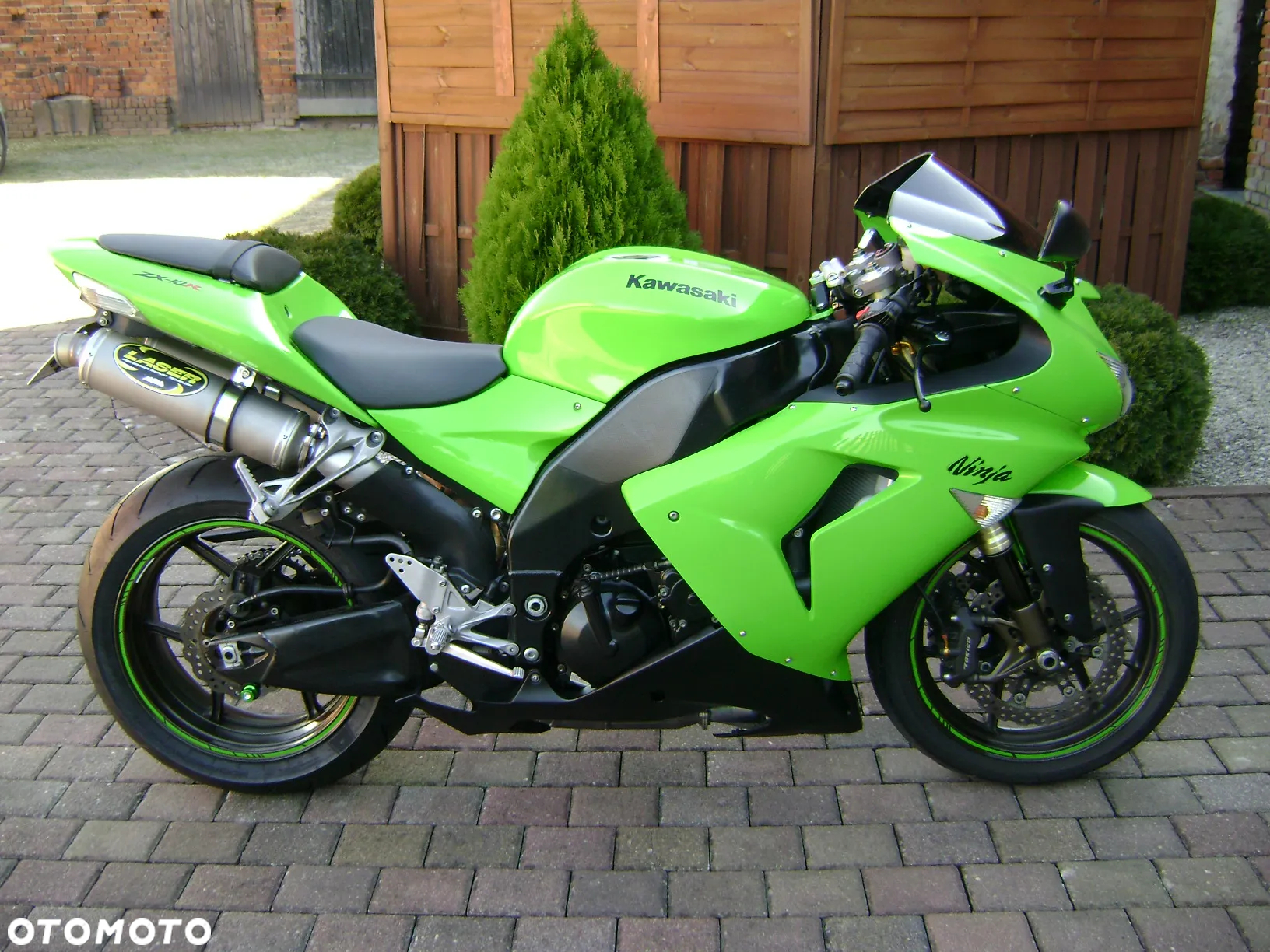 Kawasaki ZX - 9
