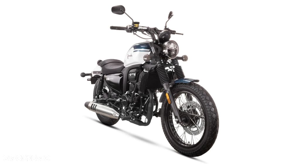 Junak M18 - 6