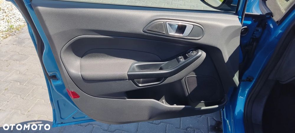 Ford Fiesta 1.25 Ambiente - 23