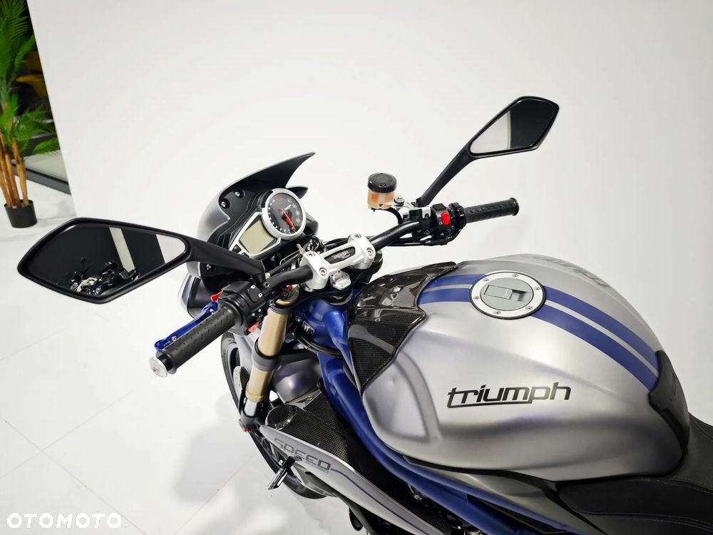 Triumph Speed Triple - 17