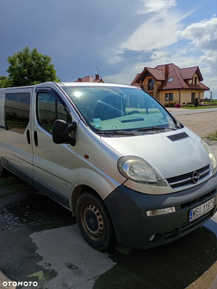 Opel Vivaro - 1