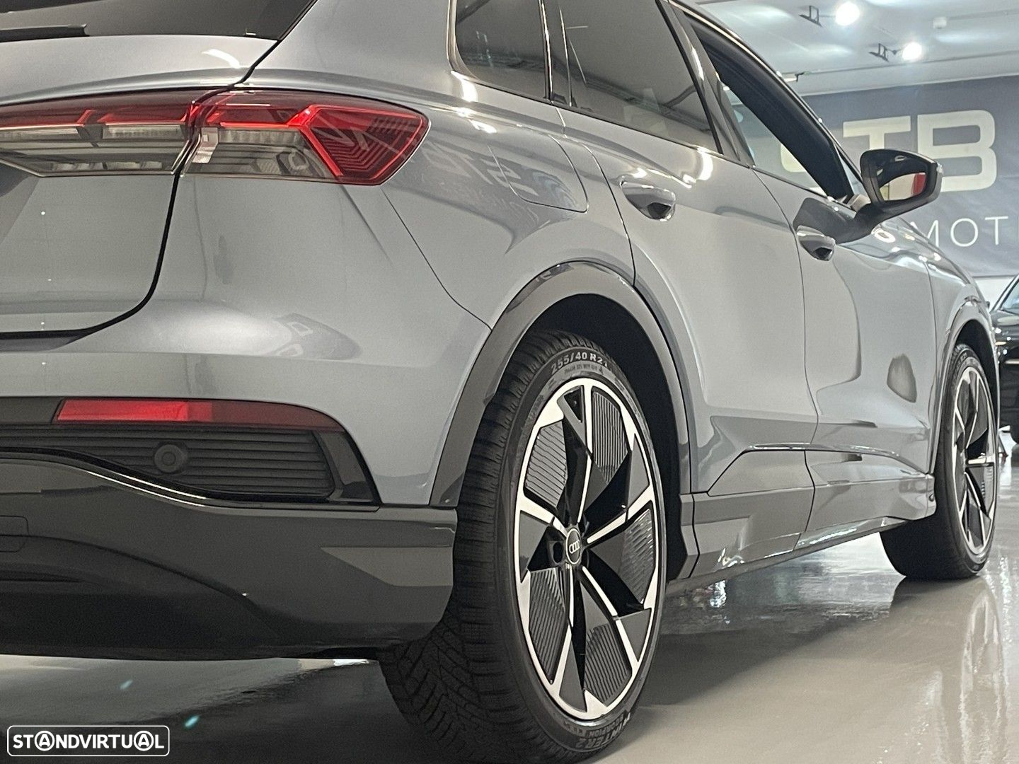 Audi Q4 e-tron 40 82 kWH - 17