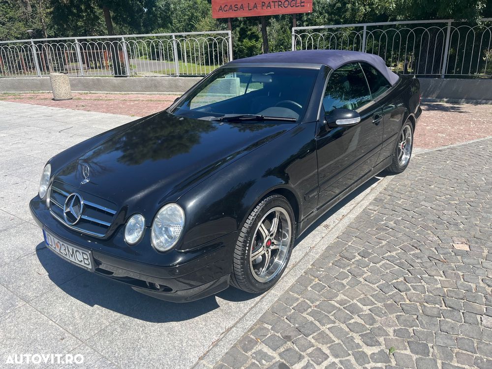 Mercedes-Benz CLK - 19