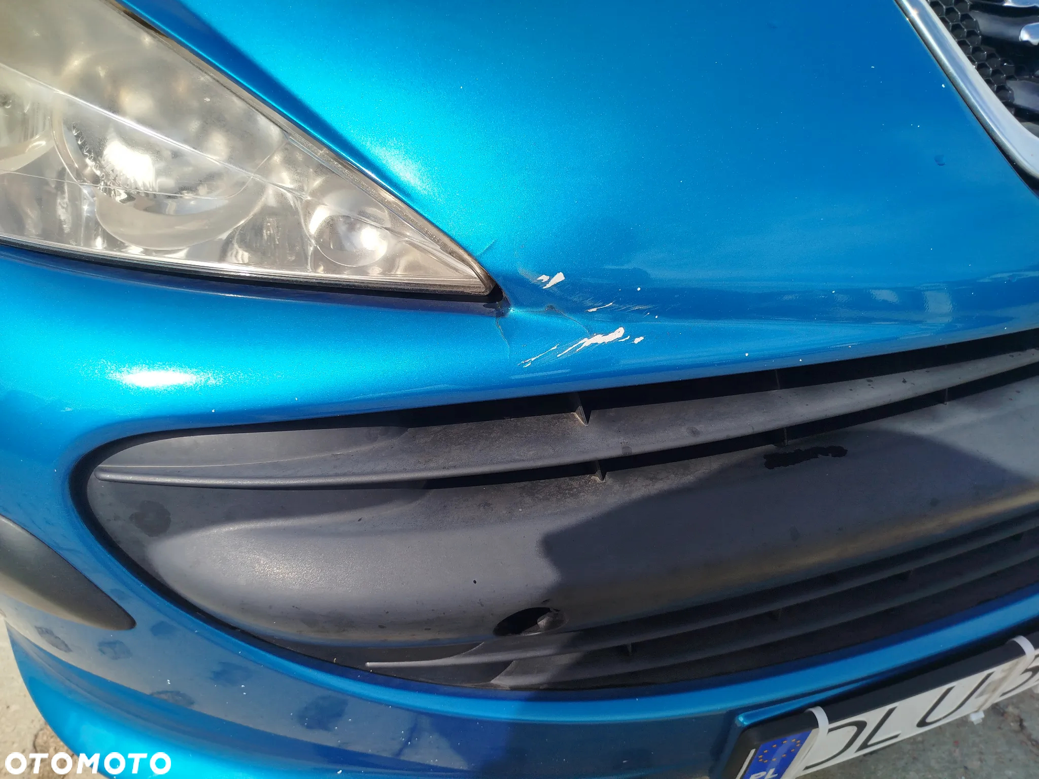 Peugeot 207 - 8