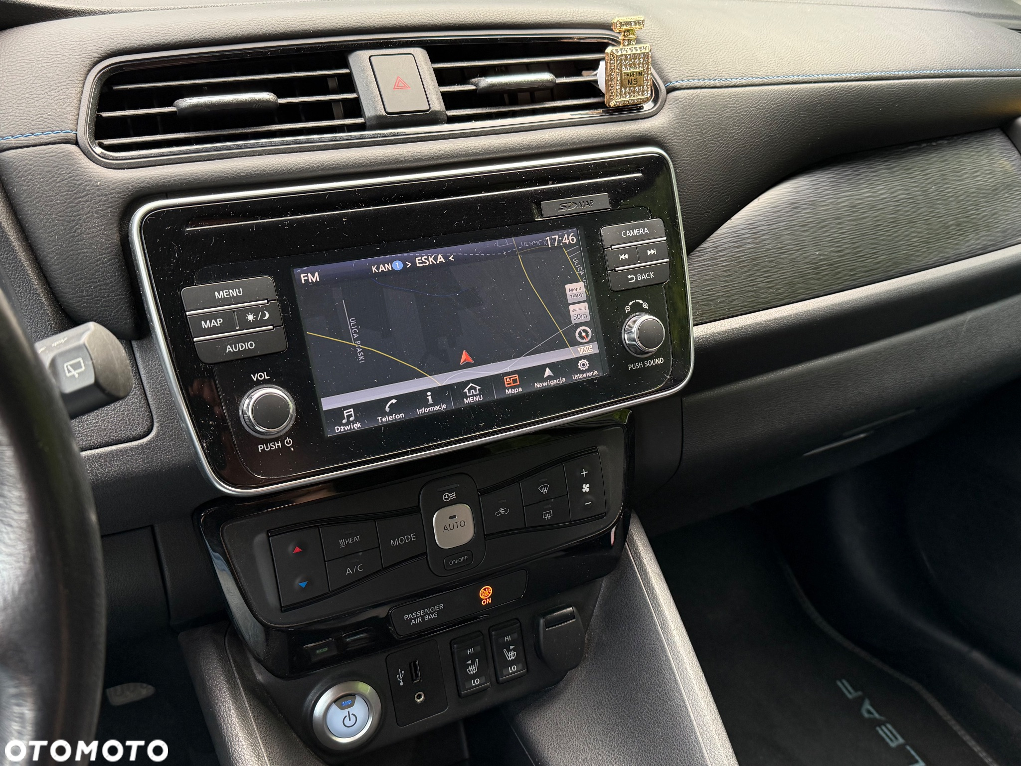 Nissan Leaf 40 kWh N-Connecta - 13