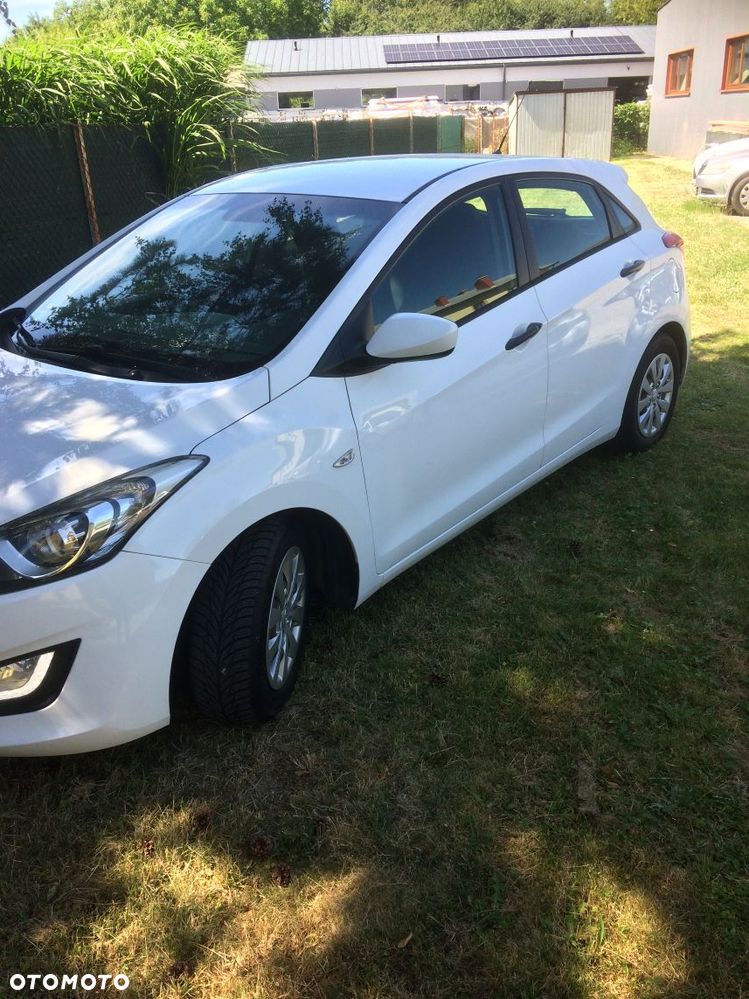 Hyundai i30 1.4 CRDi Classic + - 2