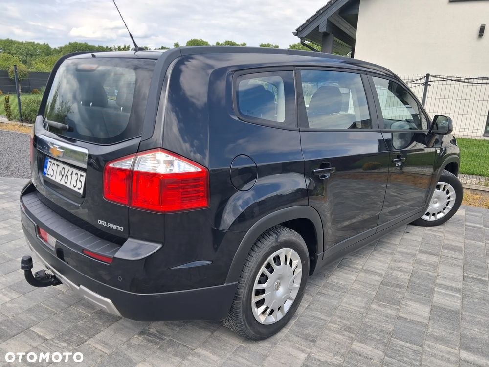 Chevrolet Orlando - 15