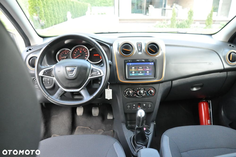 Dacia Sandero Stepway 0.9 TCe Laureate S&S - 27