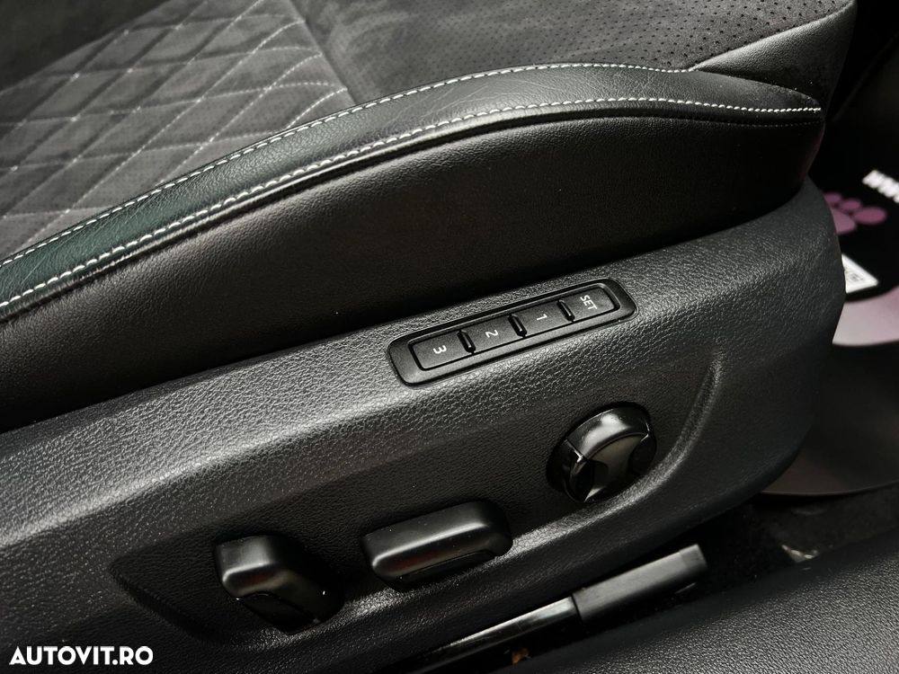 SKODA Superb 2021 — imagine 12