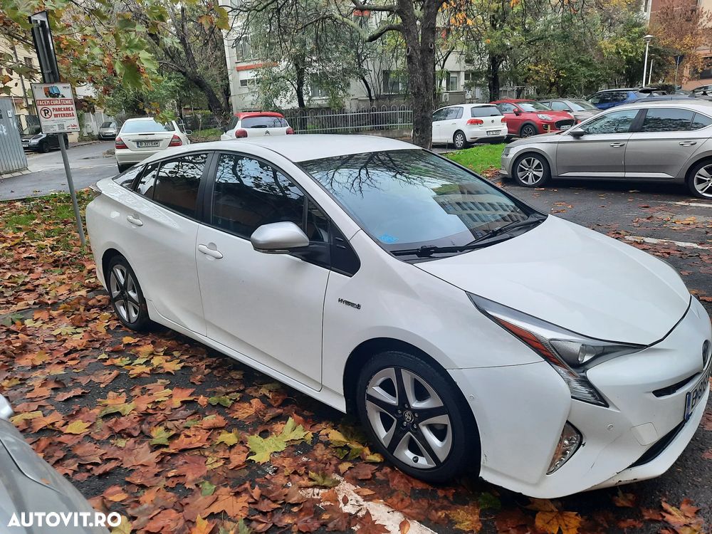 Toyota Prius - 3