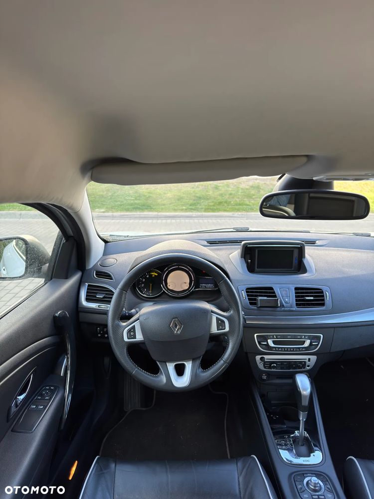 Renault Megane 1.5 dCi Exception EDC - 11